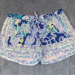 Lilly Pulitzer Shorts Size Medium